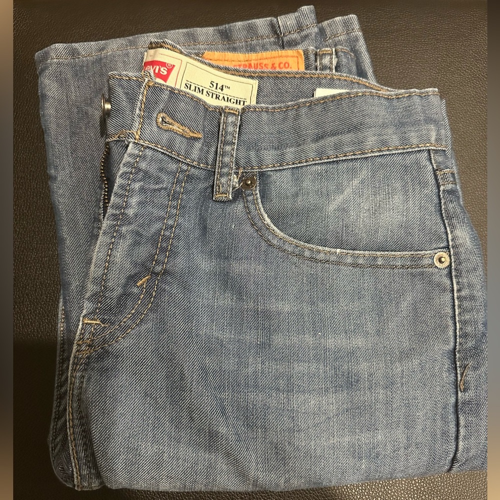 Gently worn, no tags Levi’s 514 Slim Straight Boys Size 16R Jeans